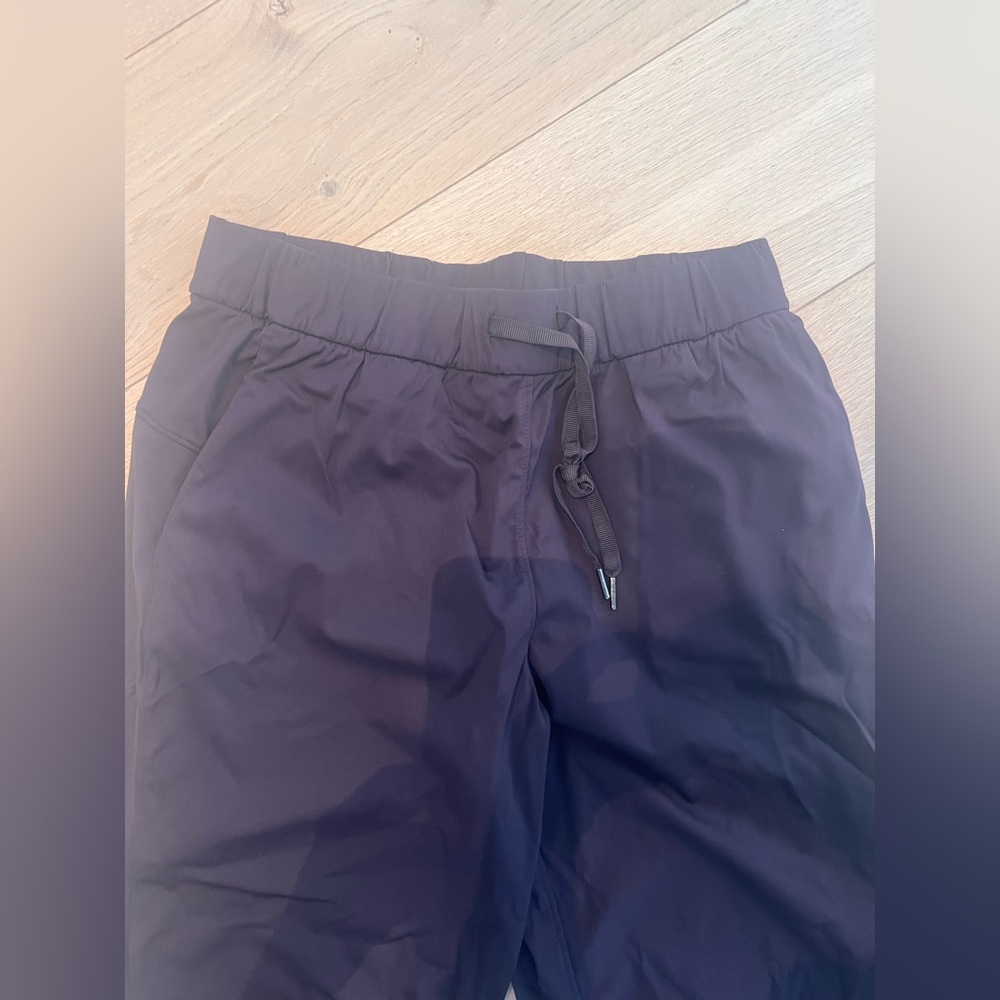 Santiny Deep Red Jogger Pants Size M - Picture 5 of 12